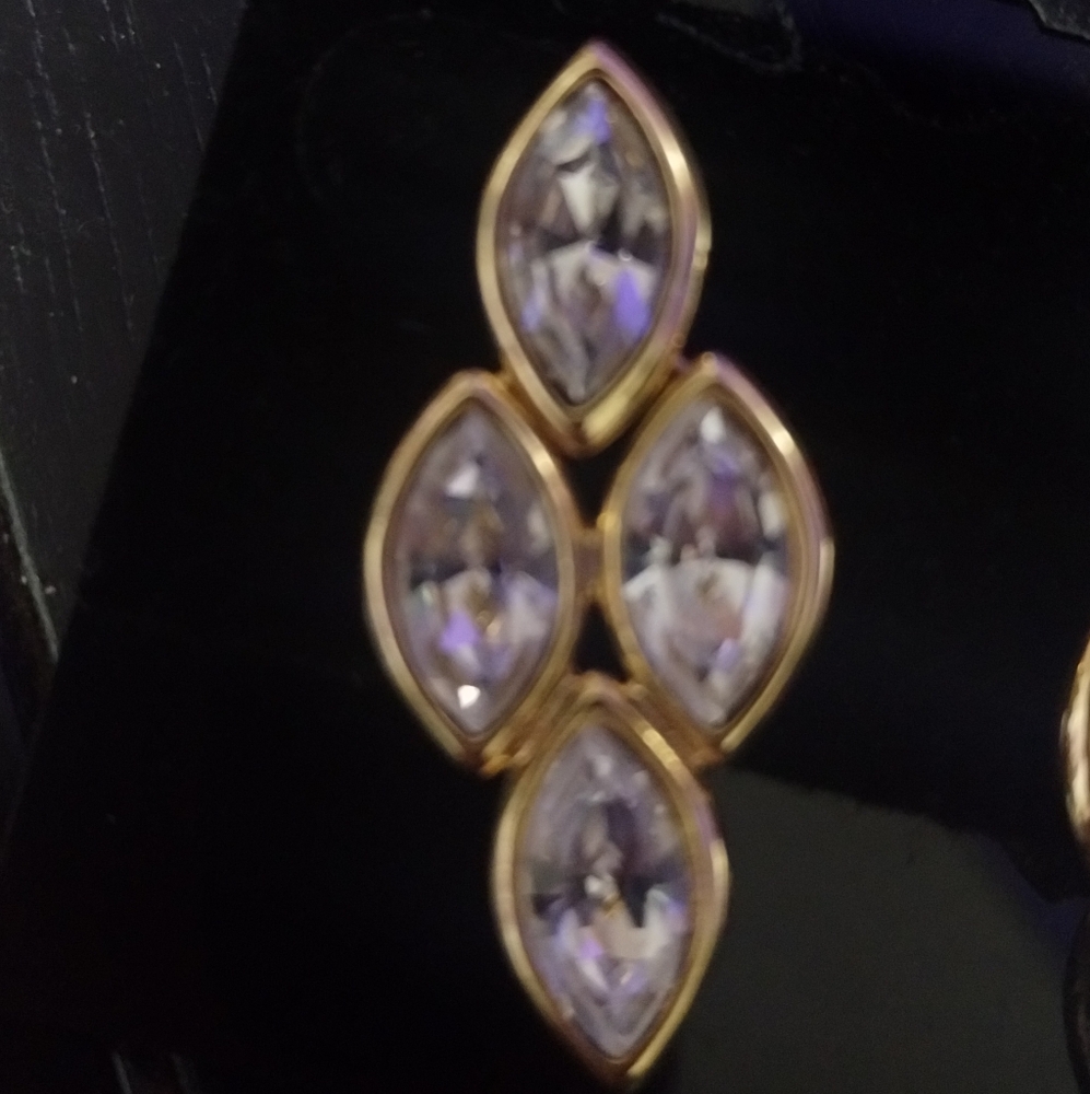 Napier Gold-Tone Marquise-Cut Crystal Cluster Stud Earrings - Picture 3 of 7